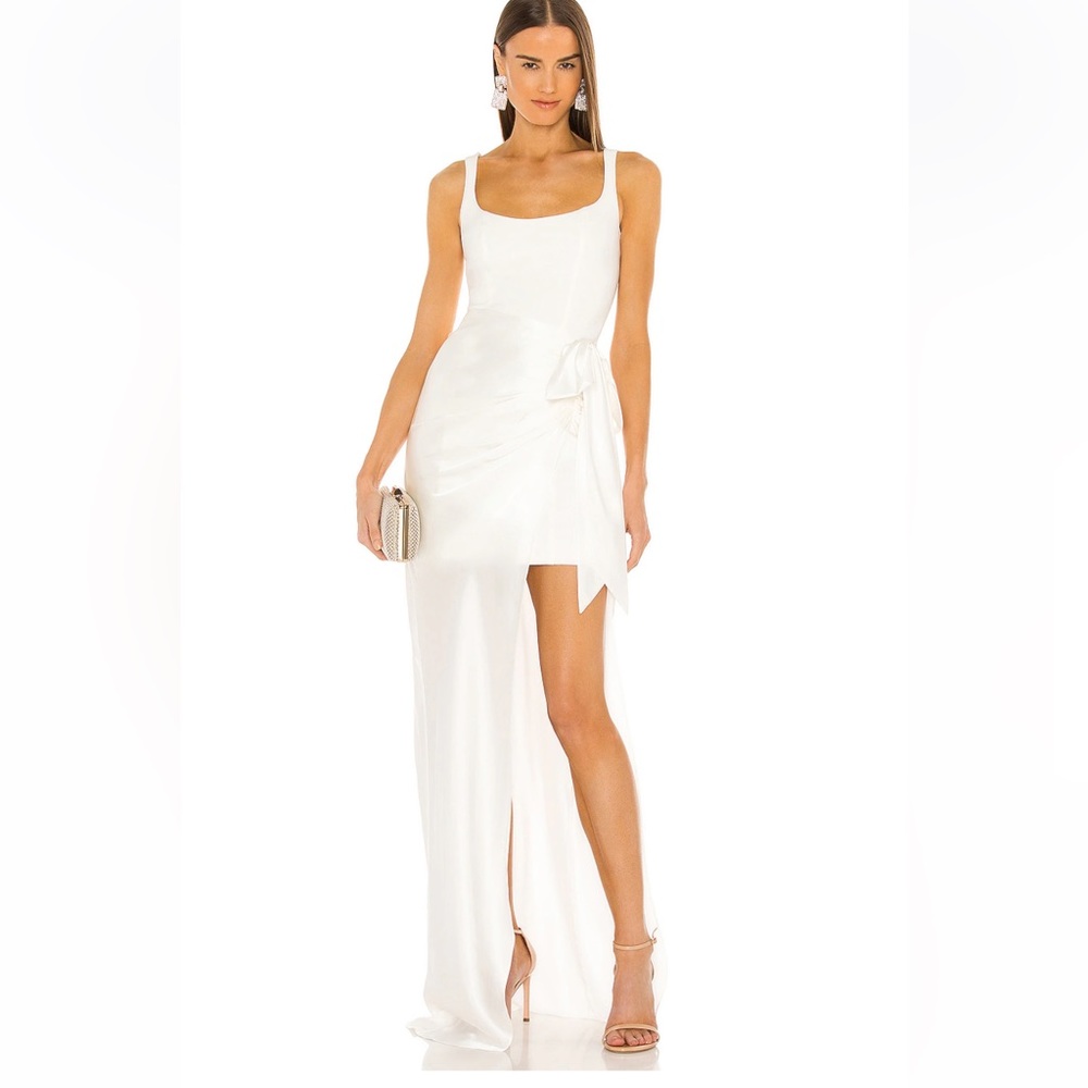 Cinq a Sept Marian Gown White. 00